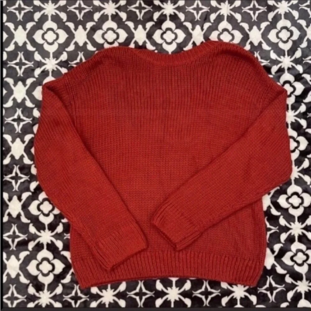 Pink Victoria’s Secret BOYFRIEND V-NECK SWEATER - Picture 5 of 5